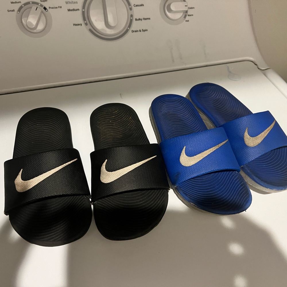 Nike Kids Slides Bundle